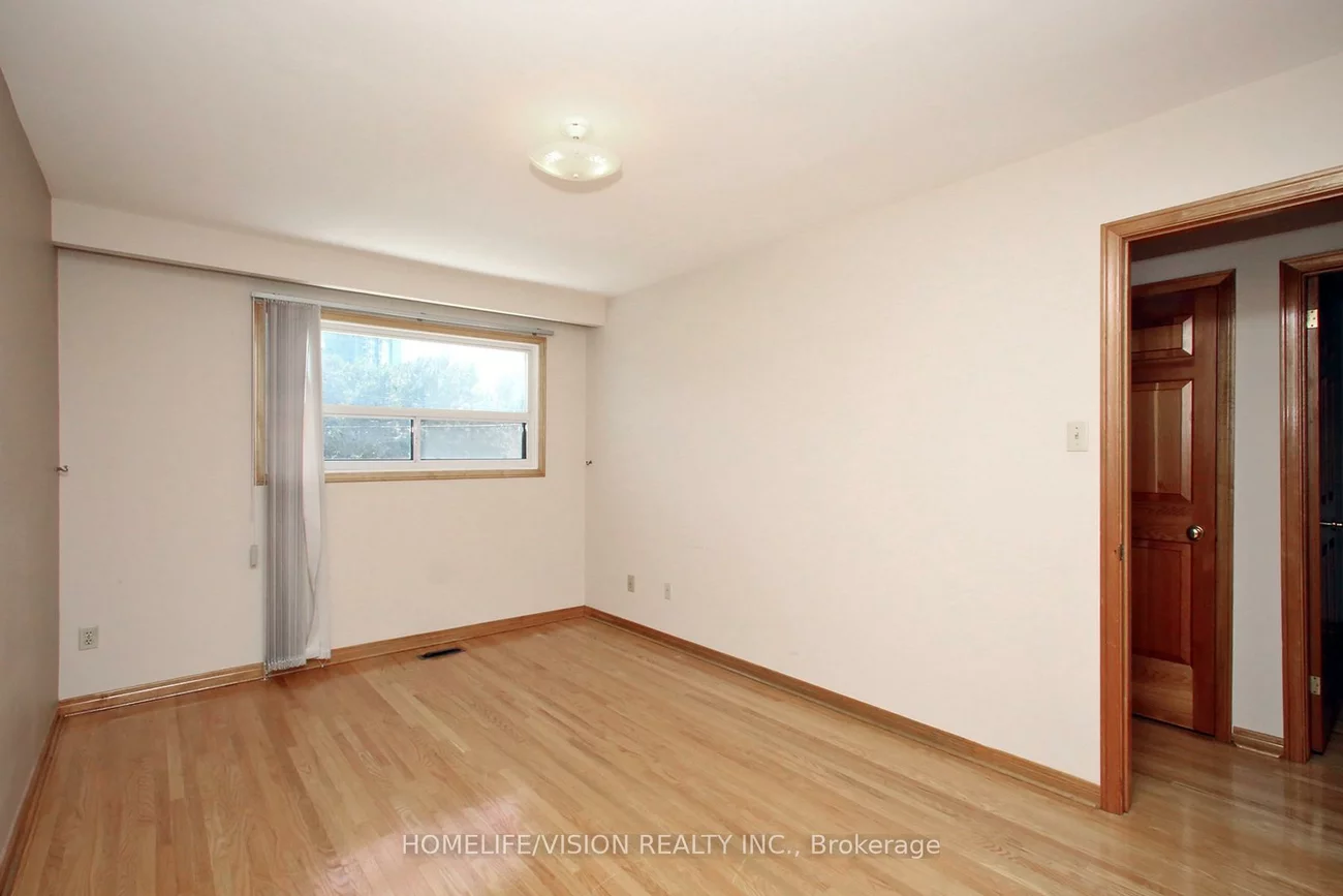 67, Hickorynut, Pleasant View, Toronto