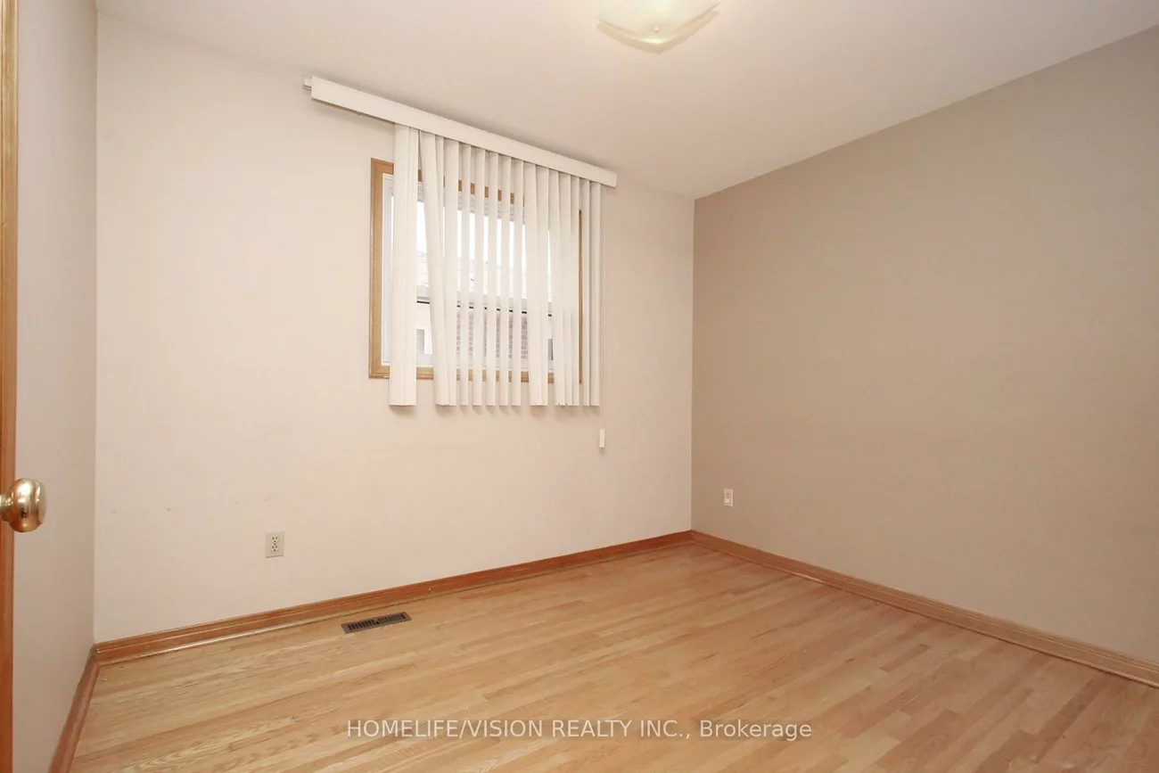 67, Hickorynut, Pleasant View, Toronto