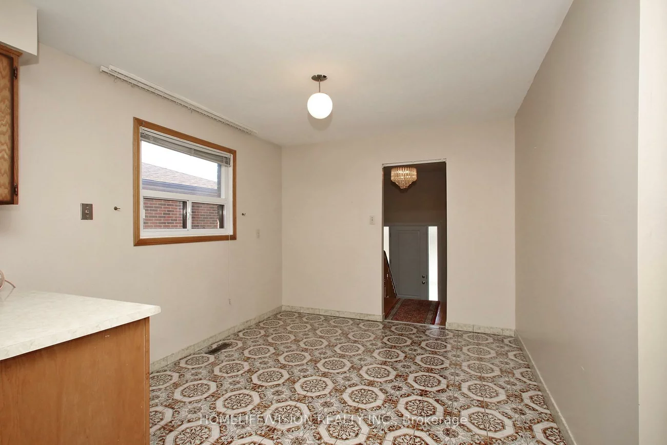 67, Hickorynut, Pleasant View, Toronto