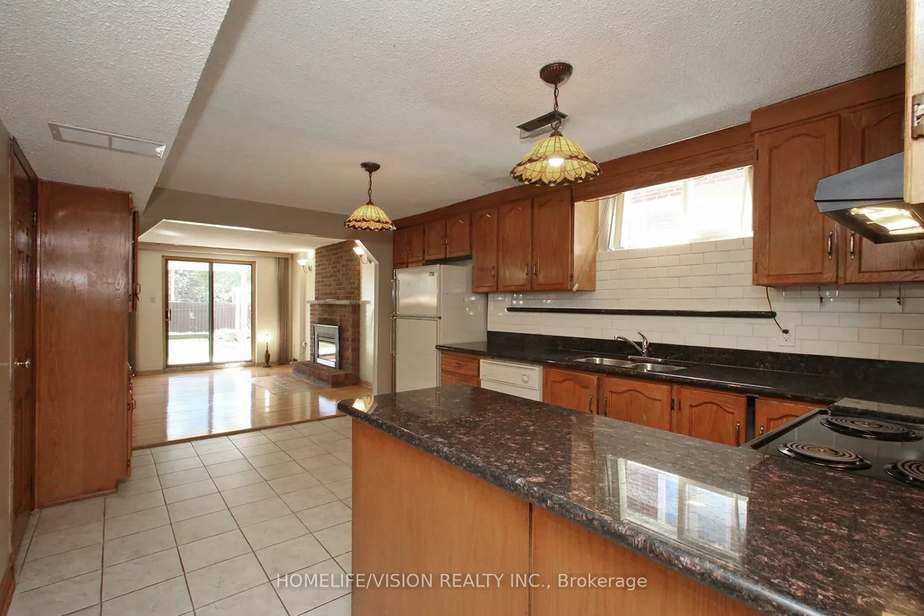 67, Hickorynut, Pleasant View, Toronto