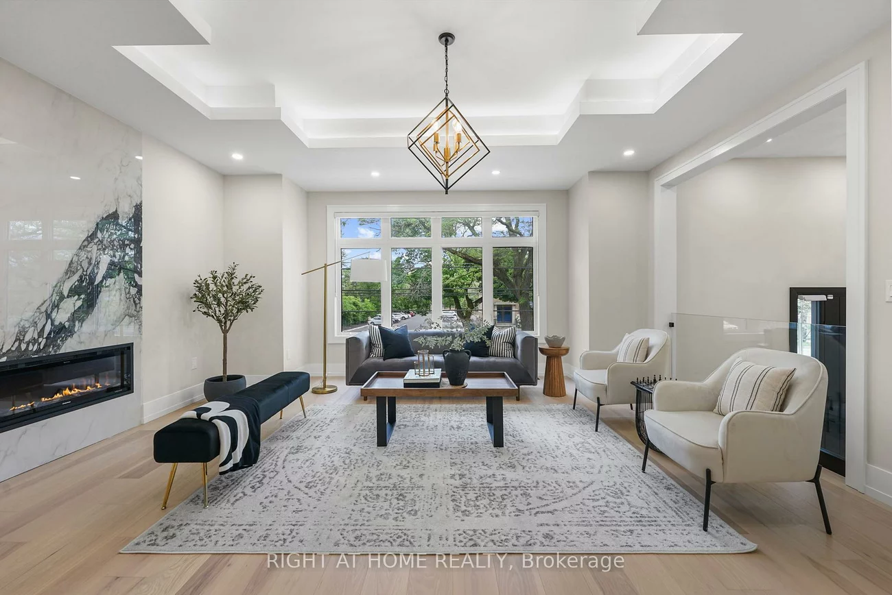 262, Senlac, Willowdale West, Toronto