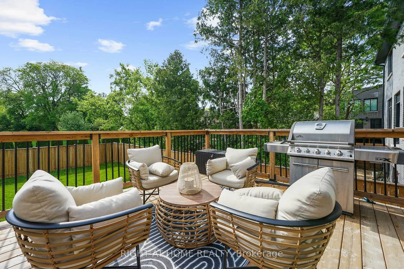 262, Senlac, Willowdale West, Toronto