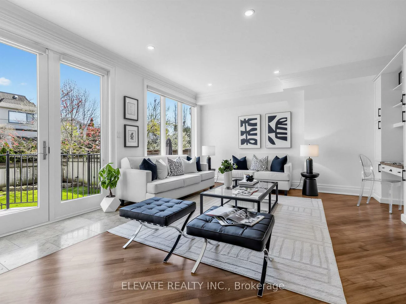 19, Dunblaine, Bedford Park-Nortown, Toronto