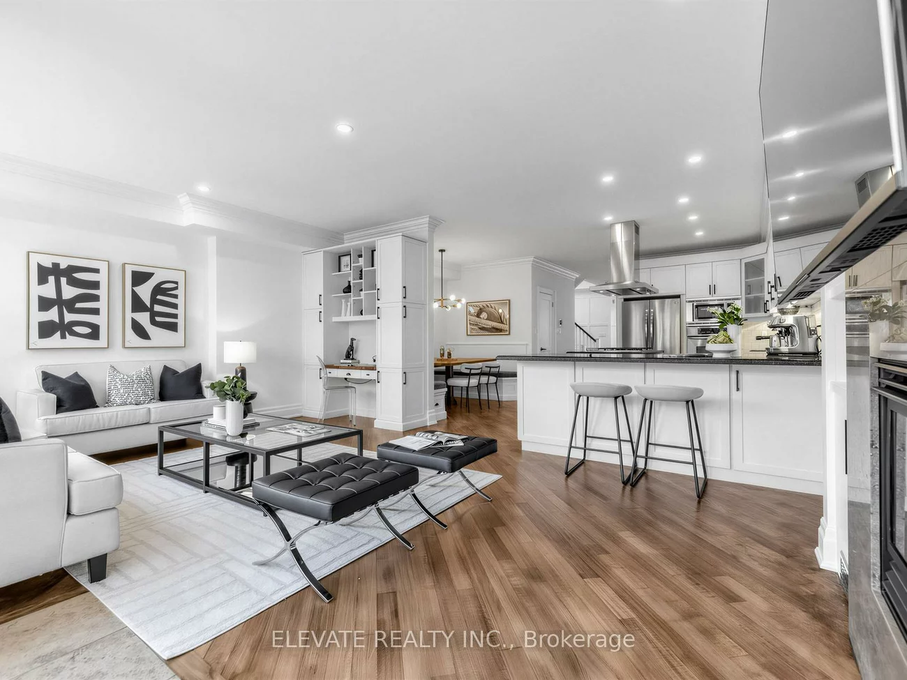 19, Dunblaine, Bedford Park-Nortown, Toronto