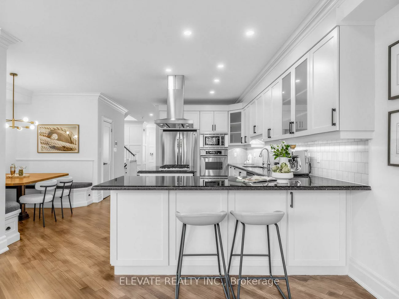 19, Dunblaine, Bedford Park-Nortown, Toronto