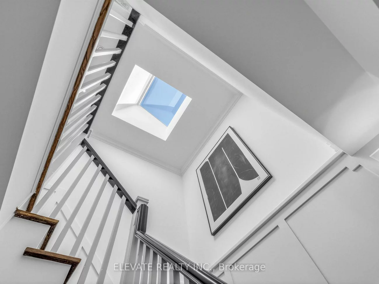 19, Dunblaine, Bedford Park-Nortown, Toronto