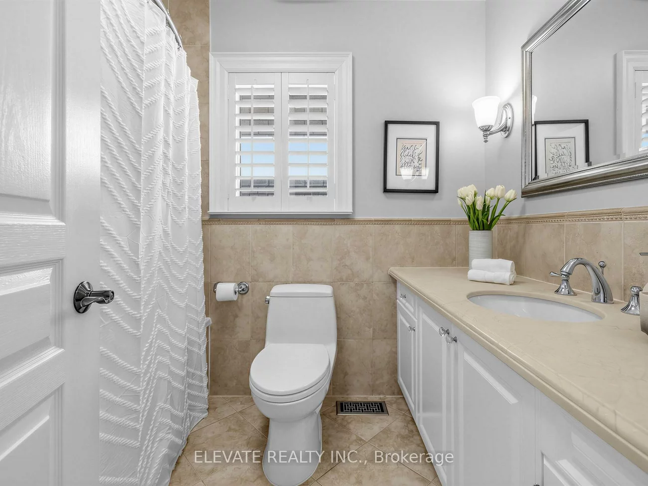 19, Dunblaine, Bedford Park-Nortown, Toronto