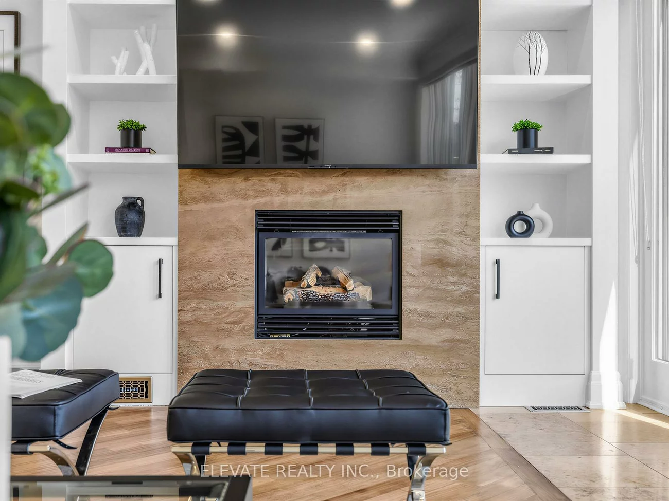 19, Dunblaine, Bedford Park-Nortown, Toronto