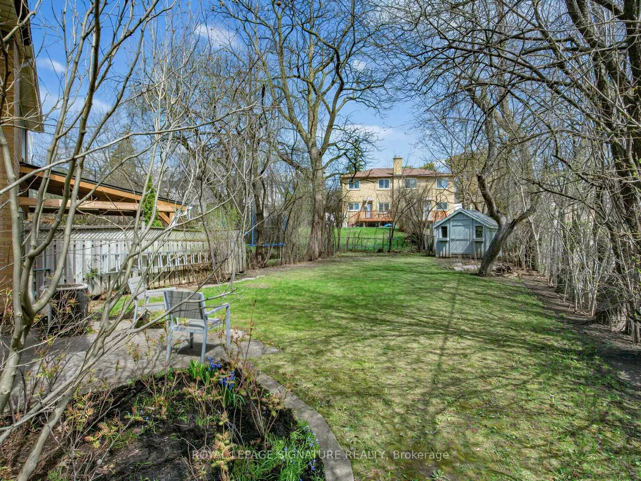 23, Ballymena, Banbury-Don Mills, Toronto