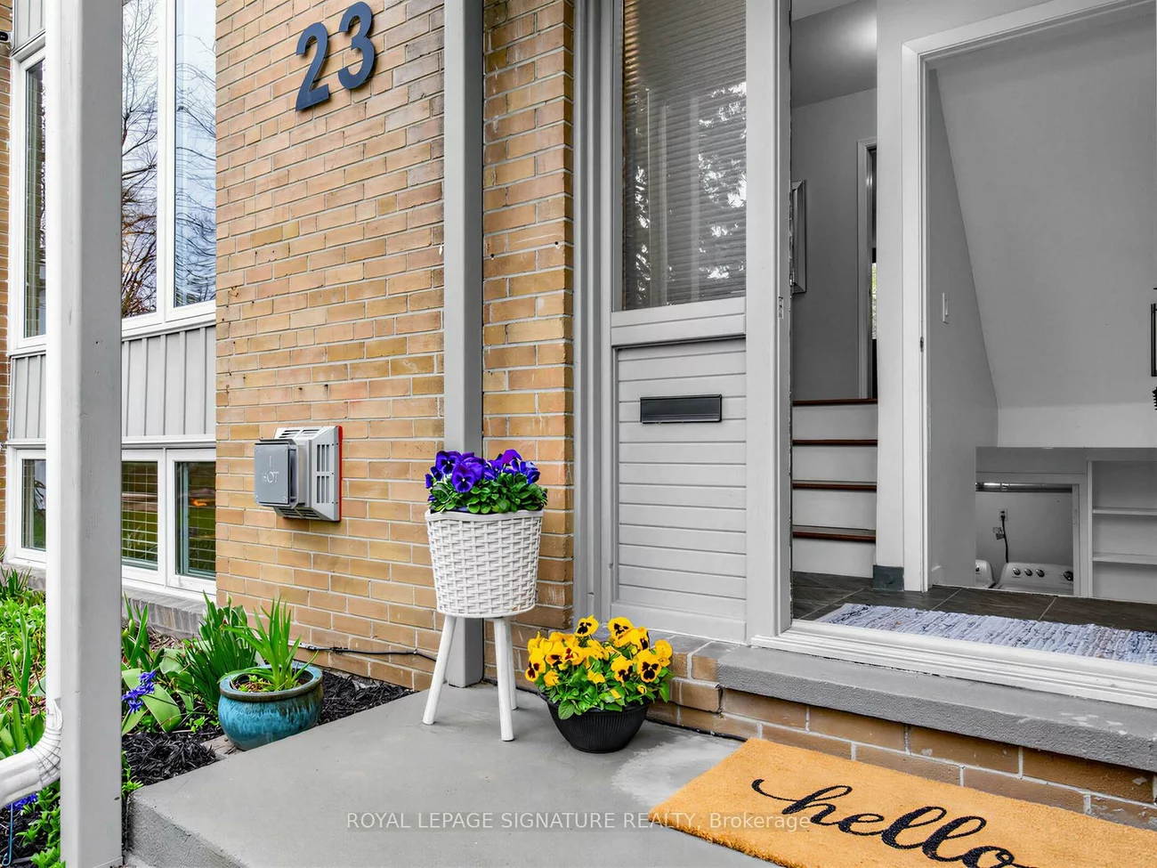 23, Ballymena, Banbury-Don Mills, Toronto