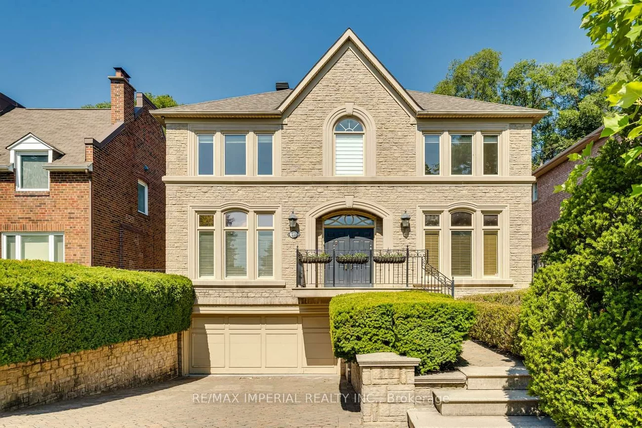 270, Spring Garden, Willowdale East, Toronto