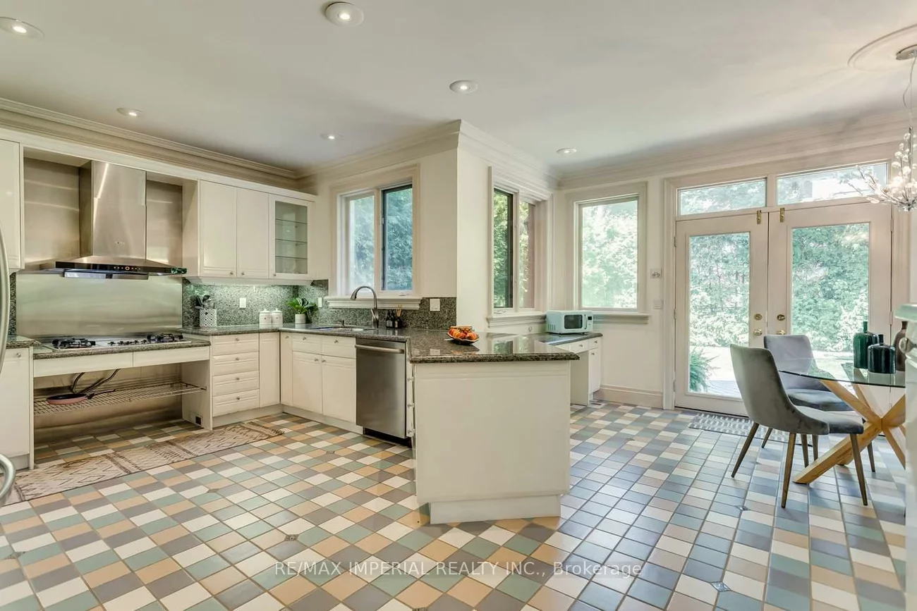 270, Spring Garden, Willowdale East, Toronto