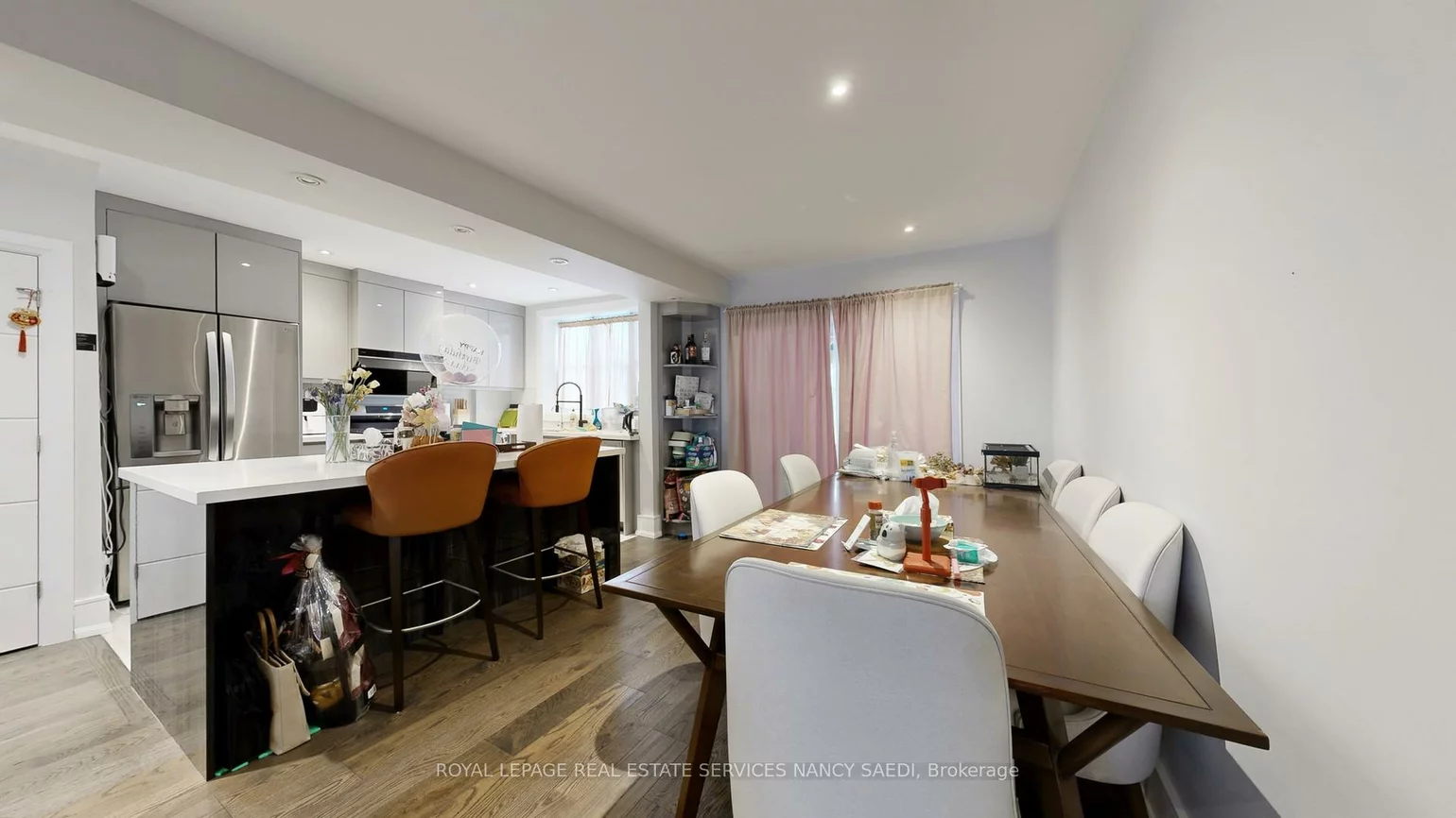 72, Mann, Mount Pleasant East, Toronto