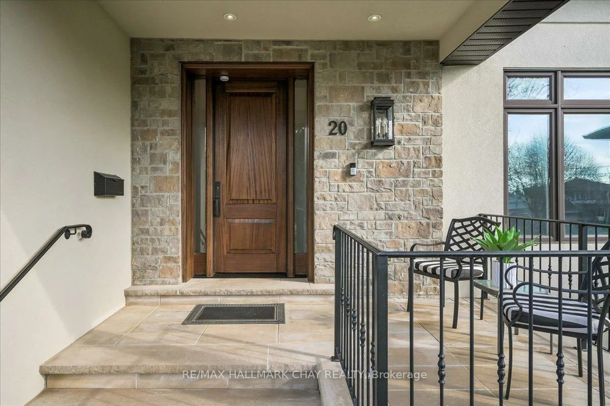 20, Ealing, St. Andrew-Windfields, Toronto