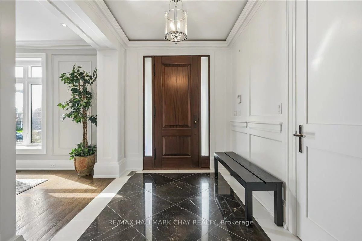 20, Ealing, St. Andrew-Windfields, Toronto