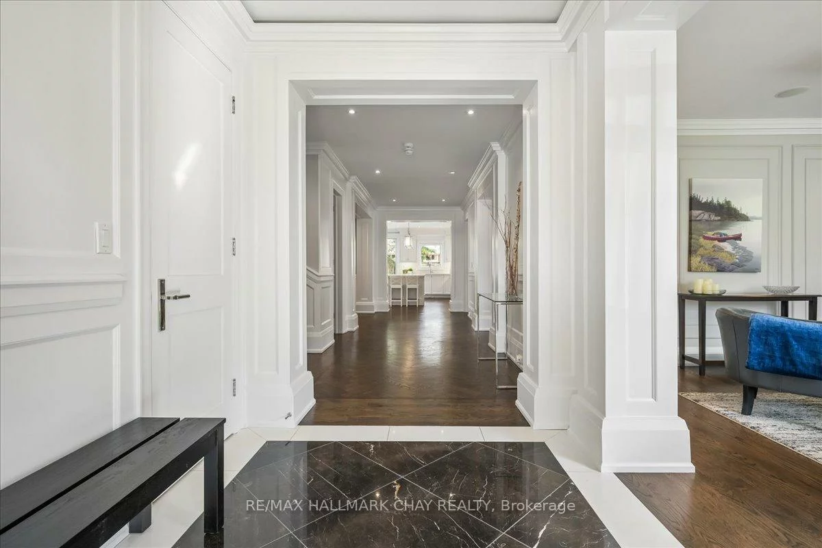 20, Ealing, St. Andrew-Windfields, Toronto