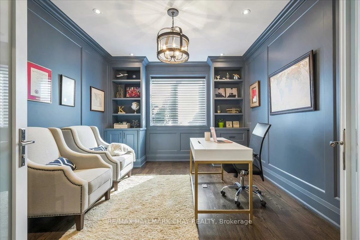 20, Ealing, St. Andrew-Windfields, Toronto