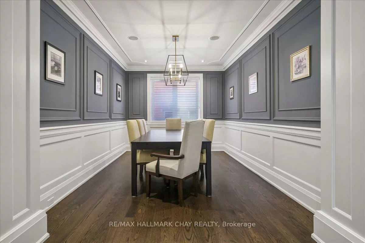 20, Ealing, St. Andrew-Windfields, Toronto