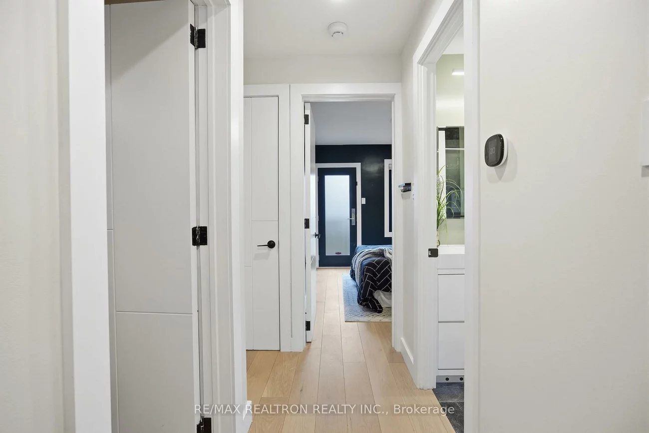 52, Burncrest, Bedford Park-Nortown, Toronto