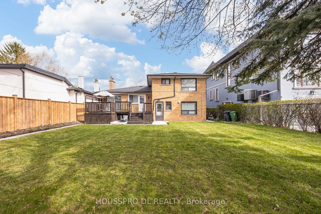 49, Bowerbank, Newtonbrook East, Toronto
