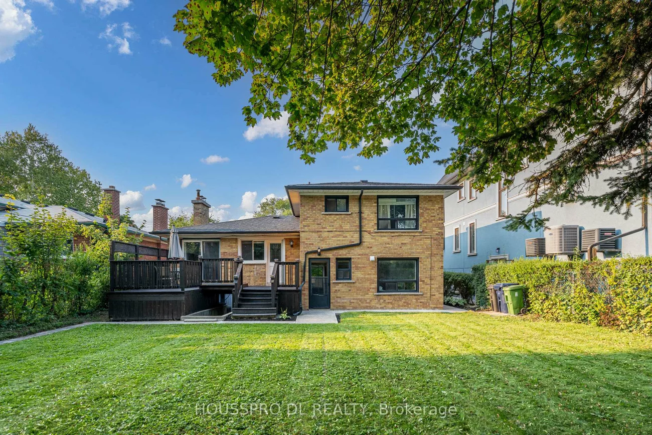 49, Bowerbank, Newtonbrook East, Toronto