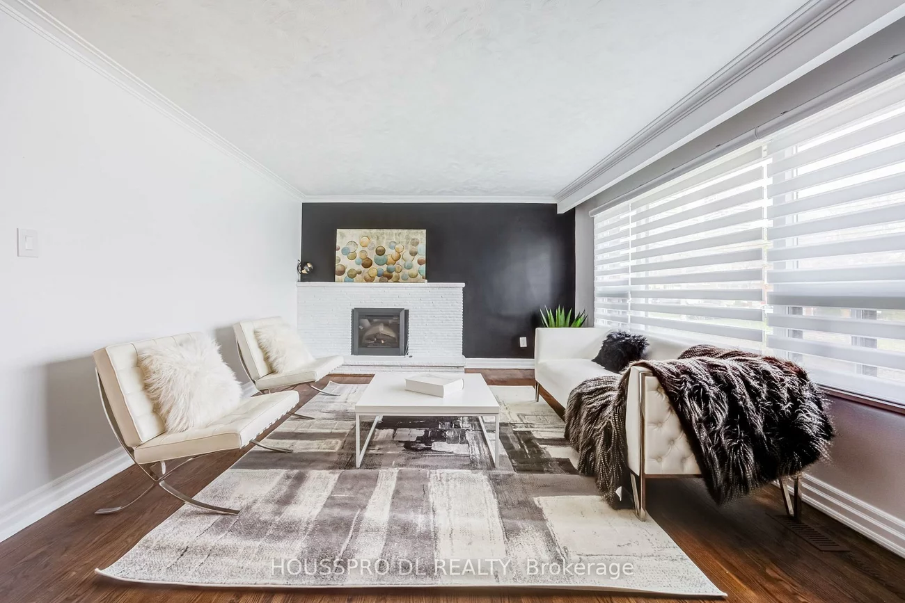 49, Bowerbank, Newtonbrook East, Toronto