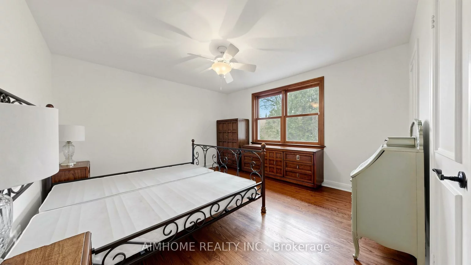 54, Plymbridge, Bridle Path-Sunnybrook-York Mills, Toronto