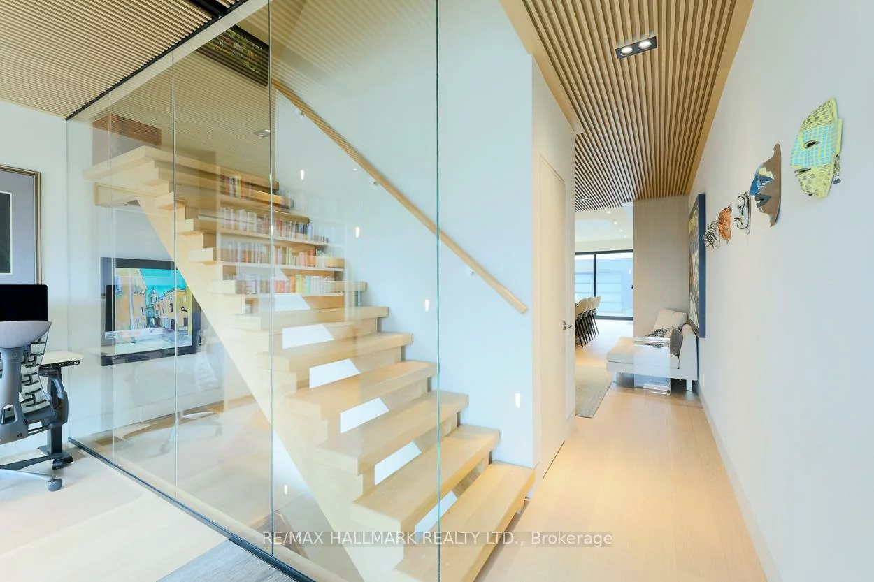 728, Richmond, Niagara, Toronto