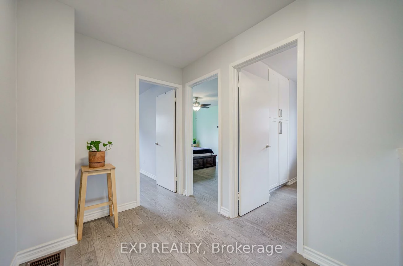 124, Chipwood, Pleasant View, Toronto