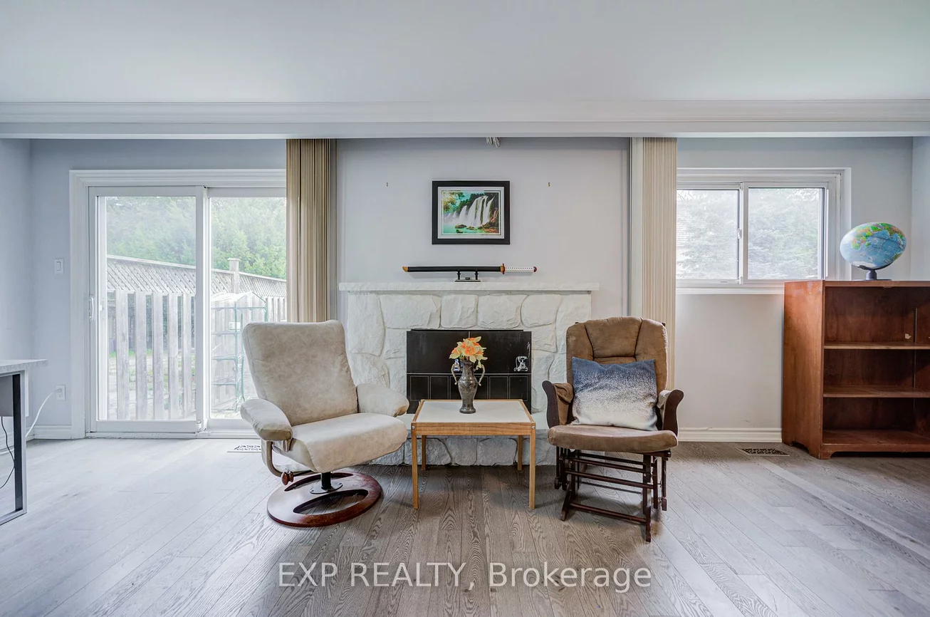 124, Chipwood, Pleasant View, Toronto
