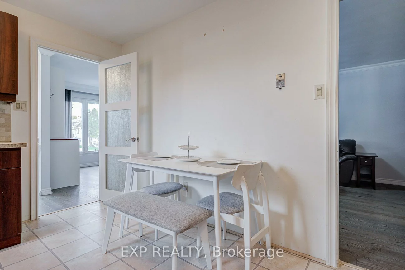 124, Chipwood, Pleasant View, Toronto