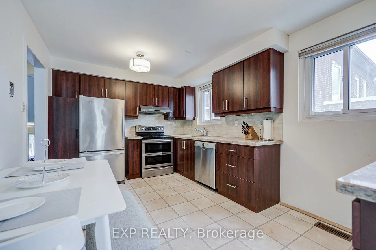 124, Chipwood, Pleasant View, Toronto