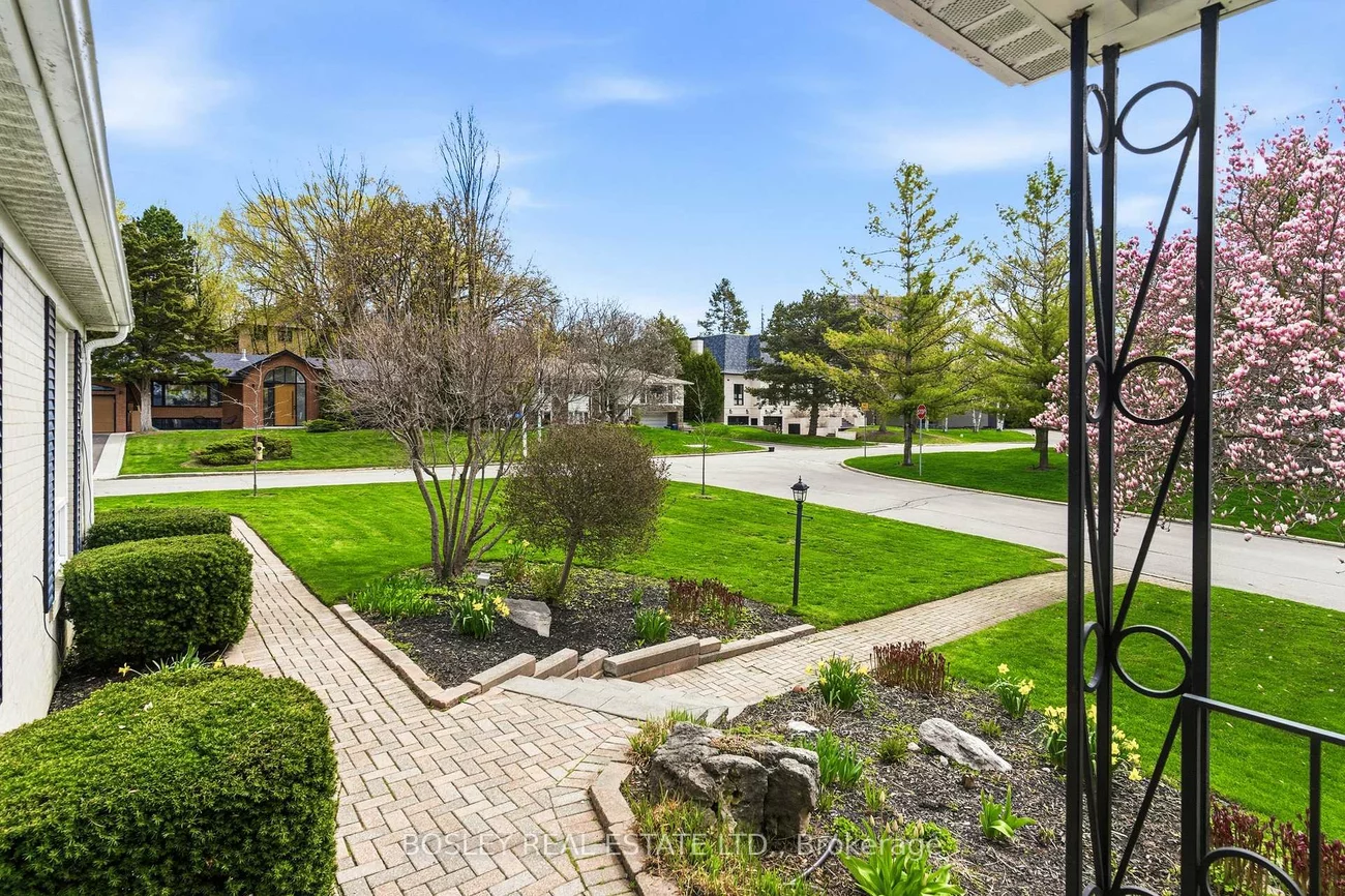 18, Tetbury, Parkwoods-Donalda, Toronto