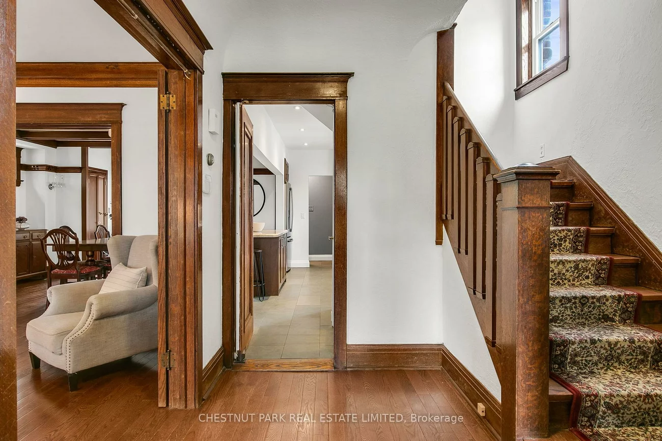 4, Biggar, Wychwood, Toronto