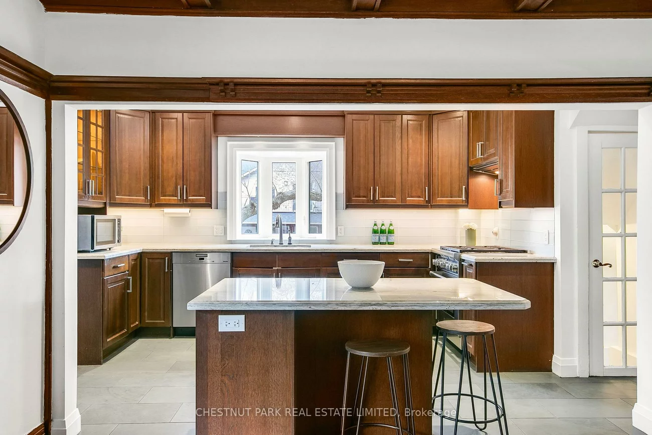 4, Biggar, Wychwood, Toronto