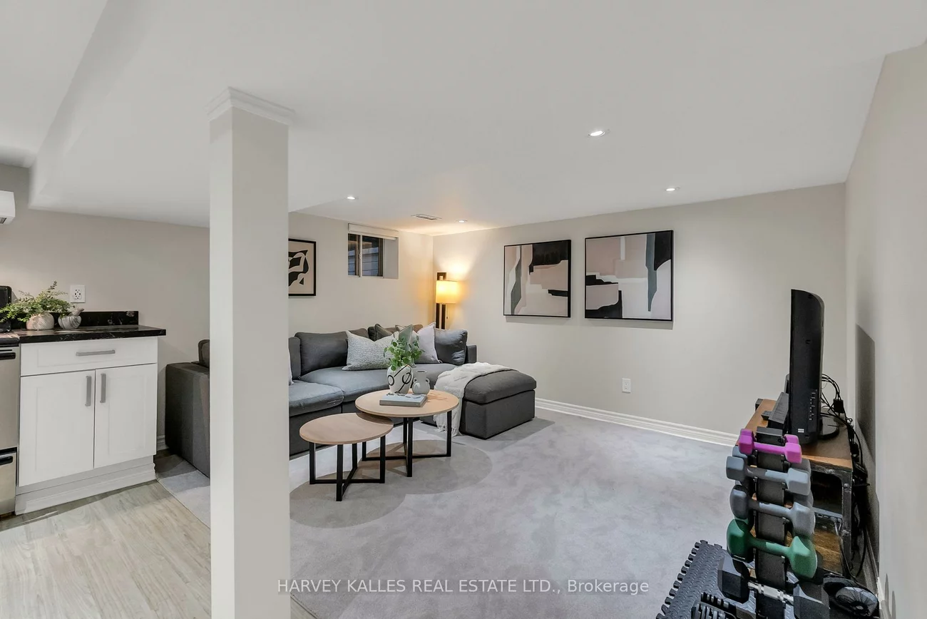 326, Glenholme, Oakwood Village, Toronto