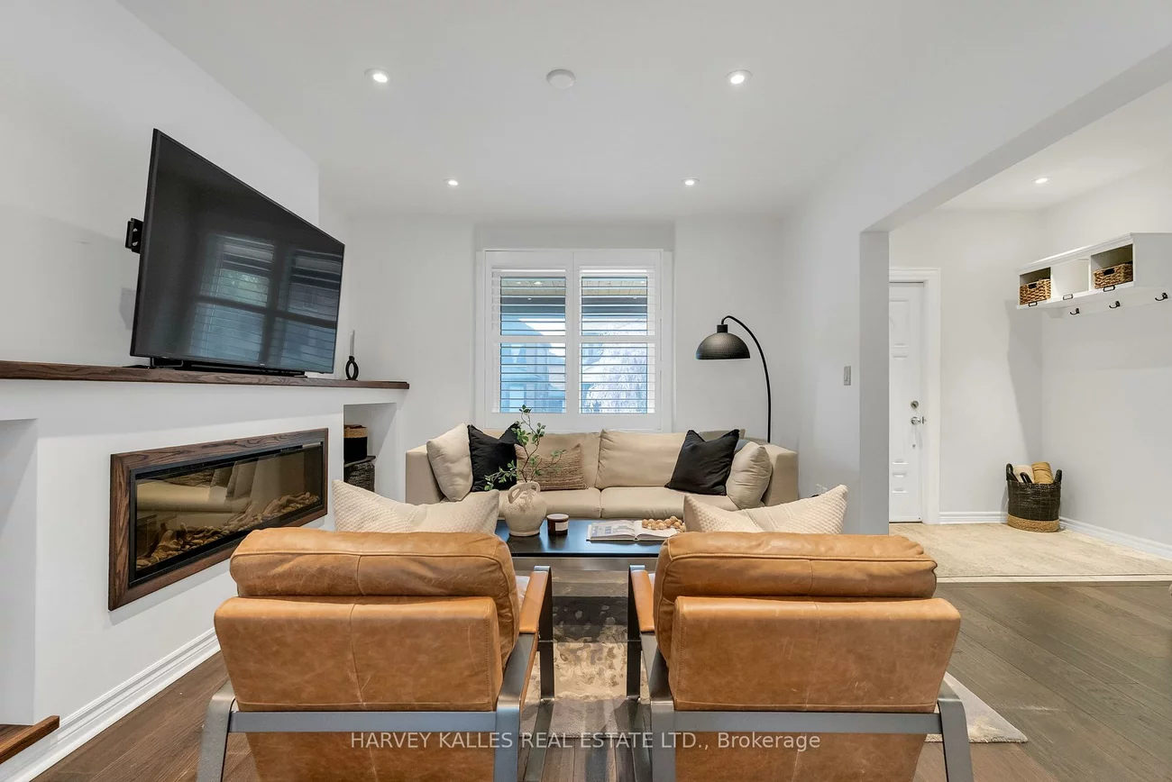 326, Glenholme, Oakwood Village, Toronto