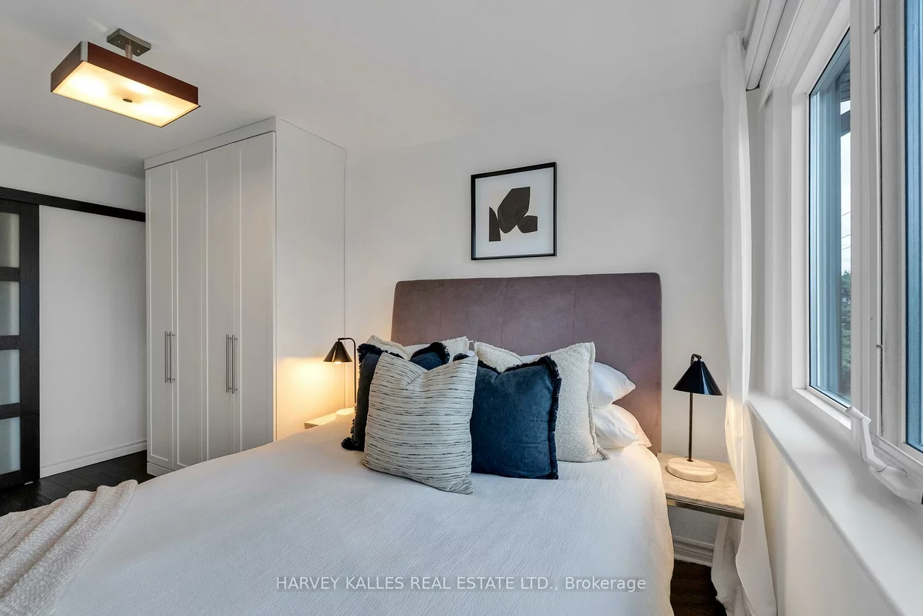 326, Glenholme, Oakwood Village, Toronto