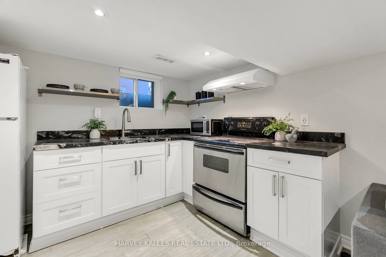 326, Glenholme, Oakwood Village, Toronto