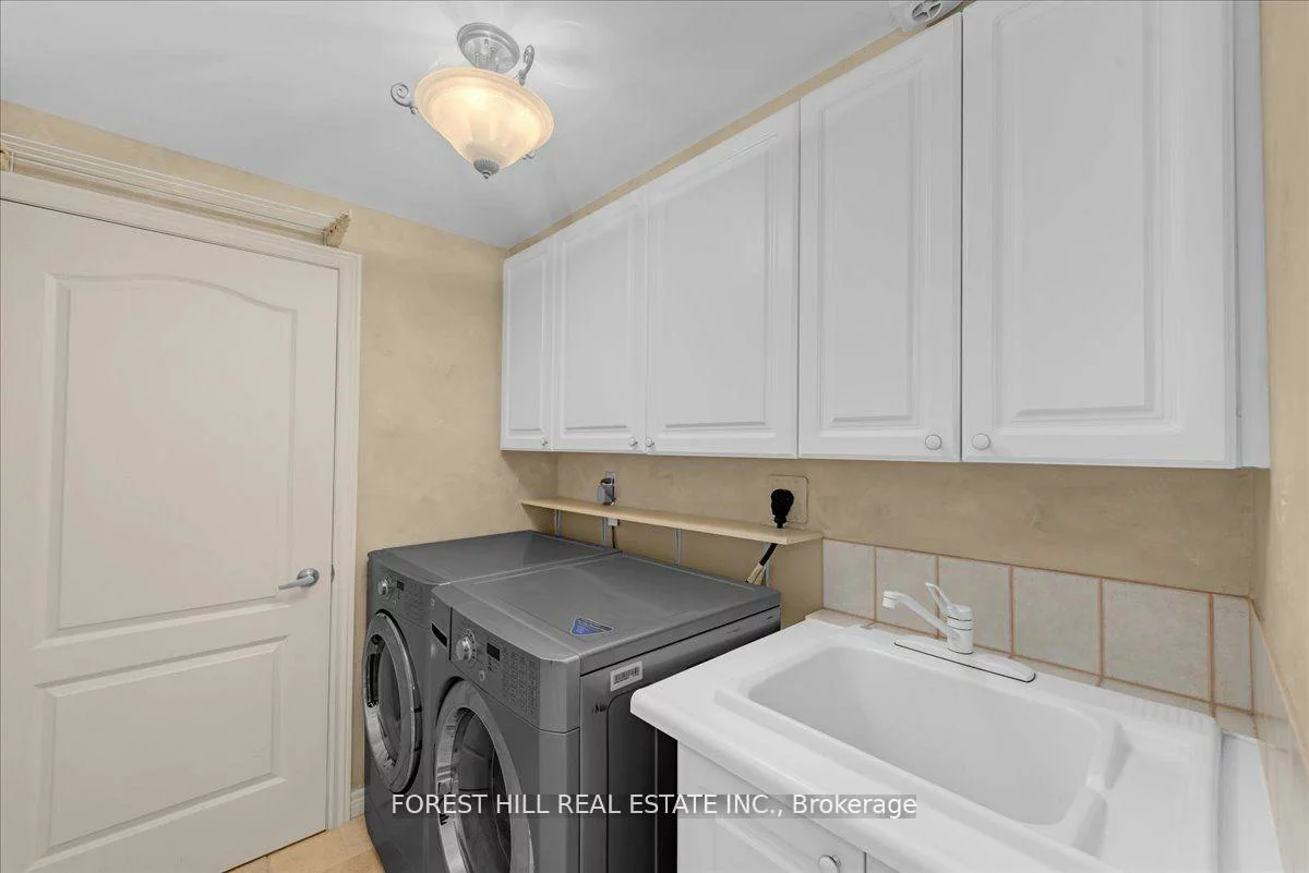313, Broadway, Bridle Path-Sunnybrook-York Mills, Toronto