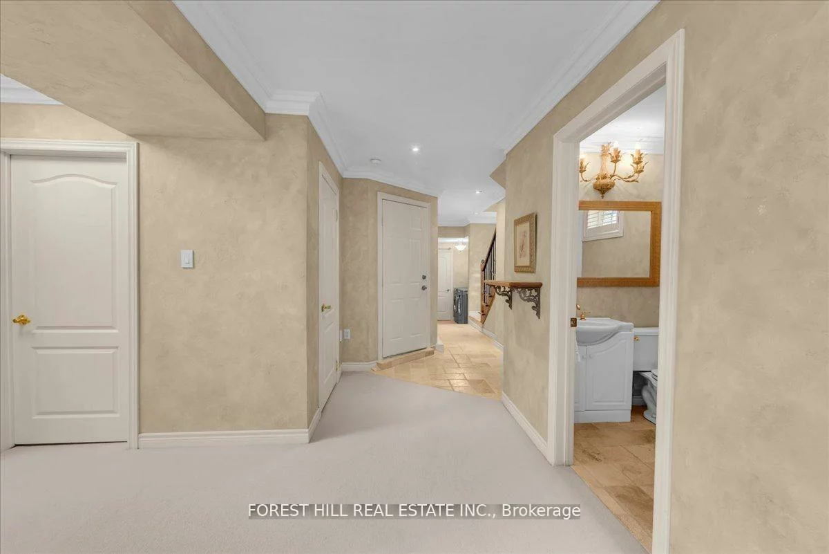 313, Broadway, Bridle Path-Sunnybrook-York Mills, Toronto