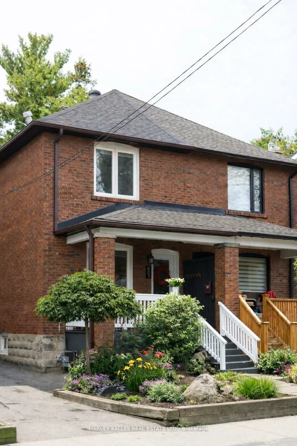 683, Hillsdale, Mount Pleasant East, Toronto