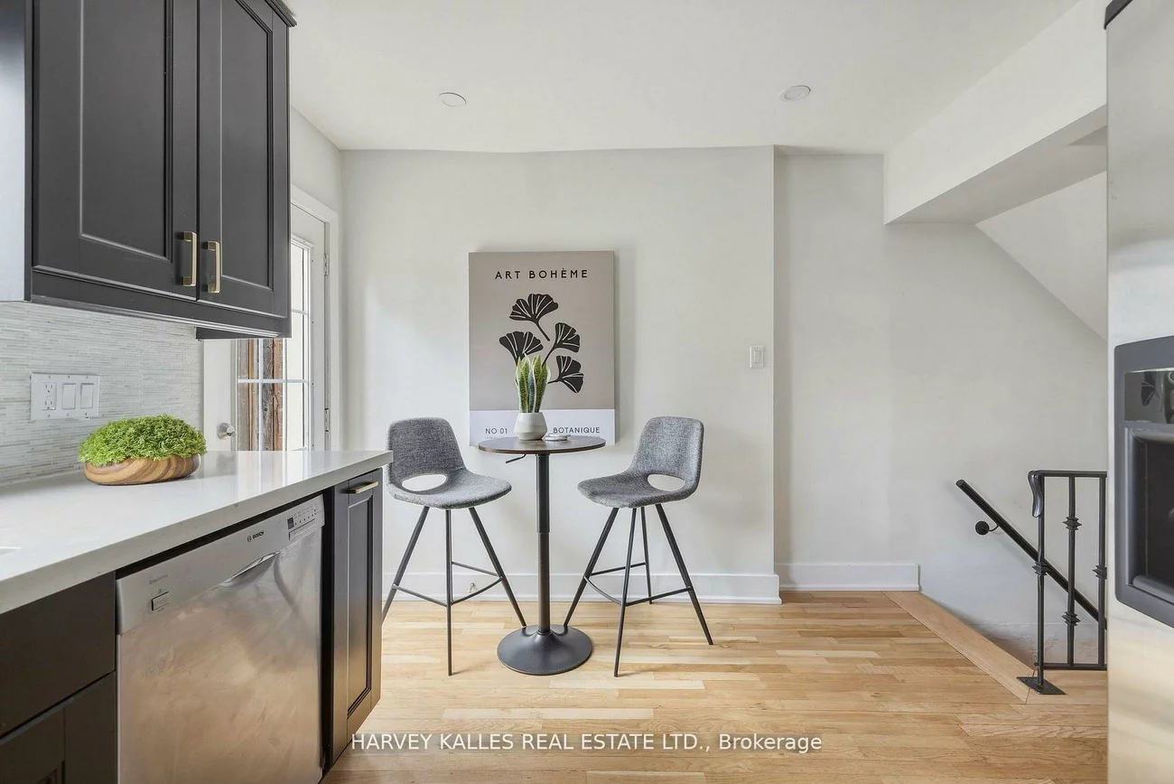 683, Hillsdale, Mount Pleasant East, Toronto