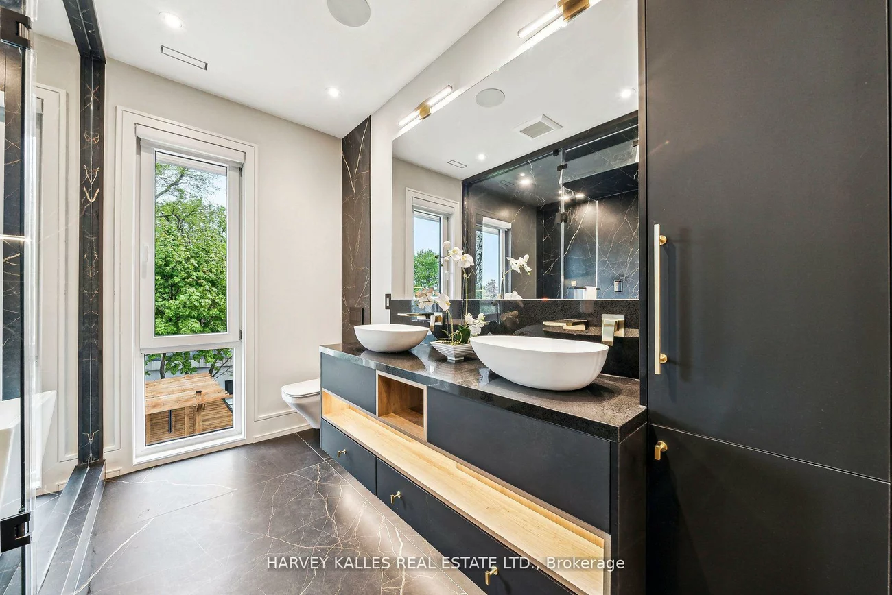 139, Newton, Newtonbrook East, Toronto
