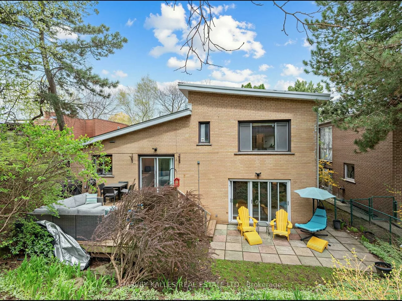 71, Prue, Englemount-Lawrence, Toronto