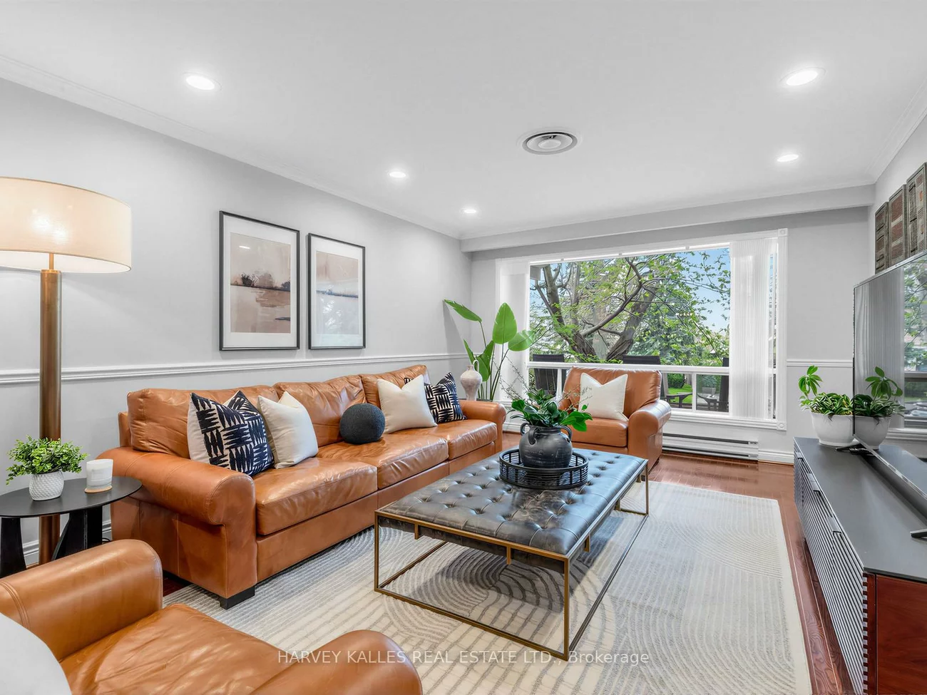 71, Prue, Englemount-Lawrence, Toronto