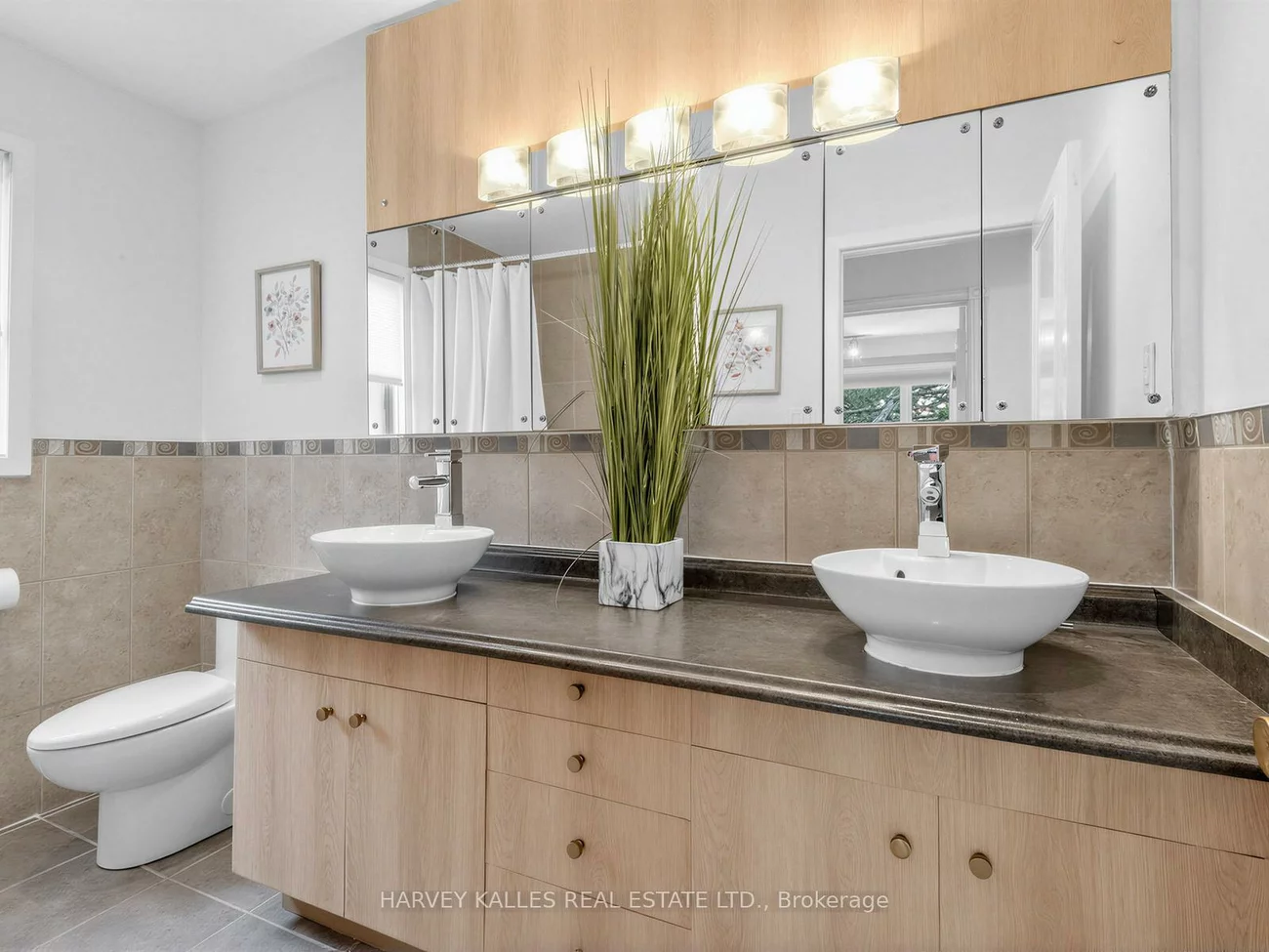 71, Prue, Englemount-Lawrence, Toronto
