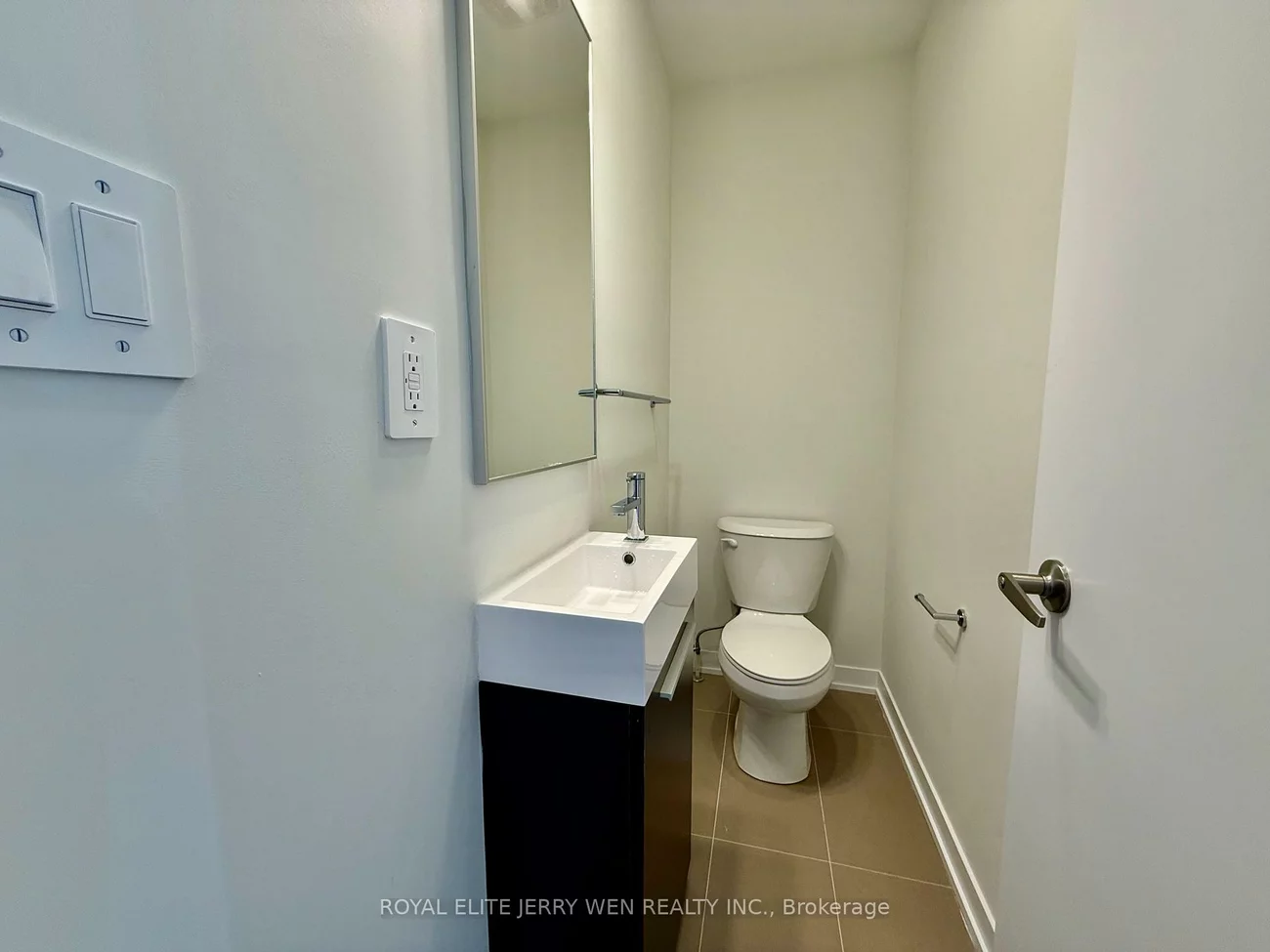 46, Green Gardens, Englemount-Lawrence, Toronto