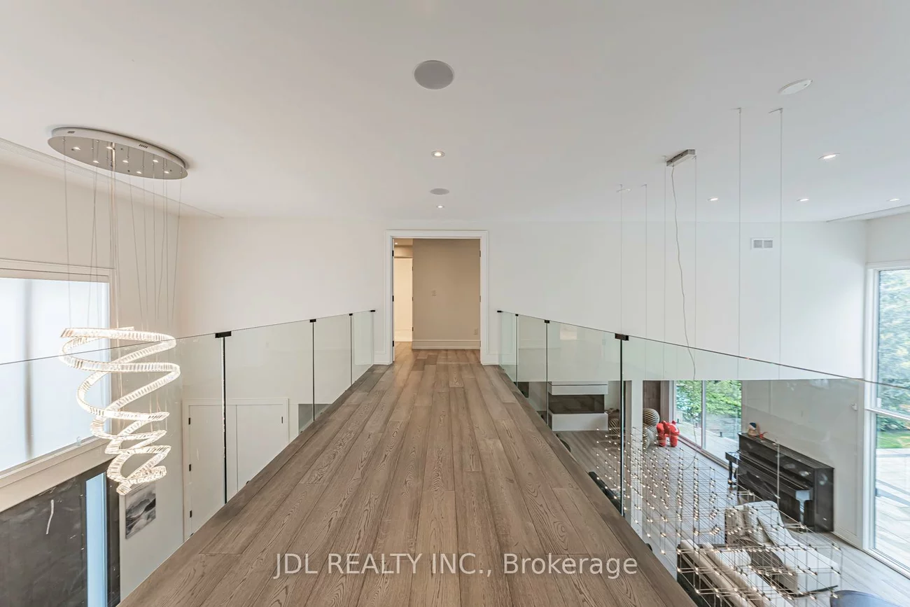 19, Fifeshire, St. Andrew-Windfields, Toronto