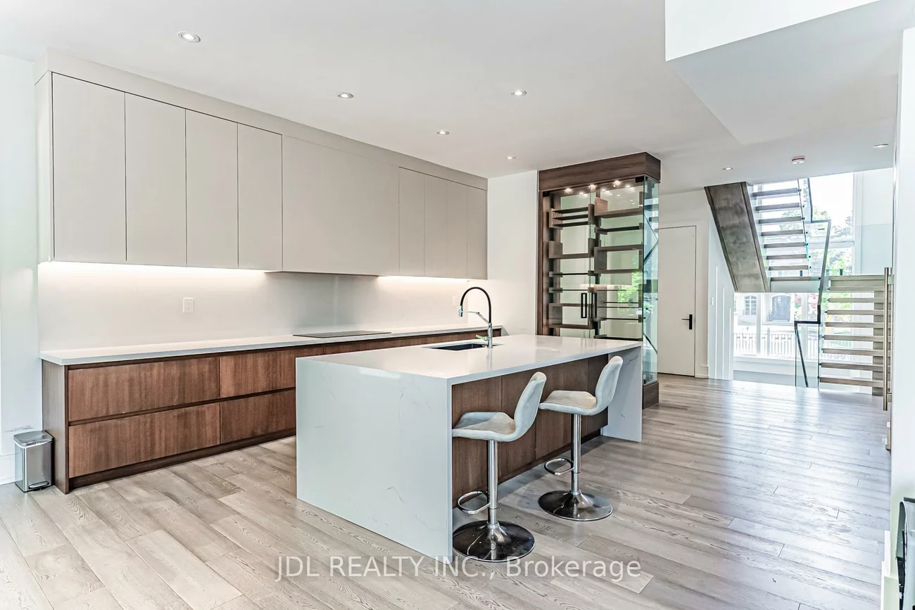 19, Fifeshire, St. Andrew-Windfields, Toronto